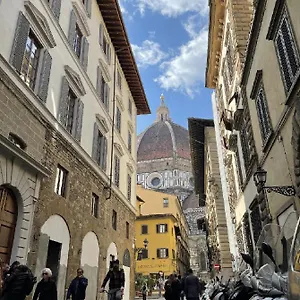 Leonardo Apartment Florenz